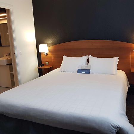 Kyriad Hotel Clermont Ferrand Centre Екстериор снимка