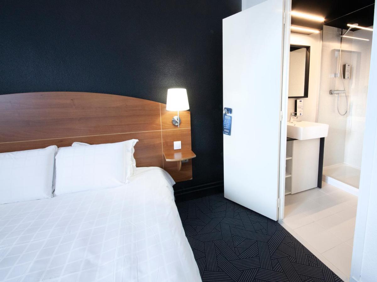 Kyriad Hotel Clermont Ferrand Centre Екстериор снимка