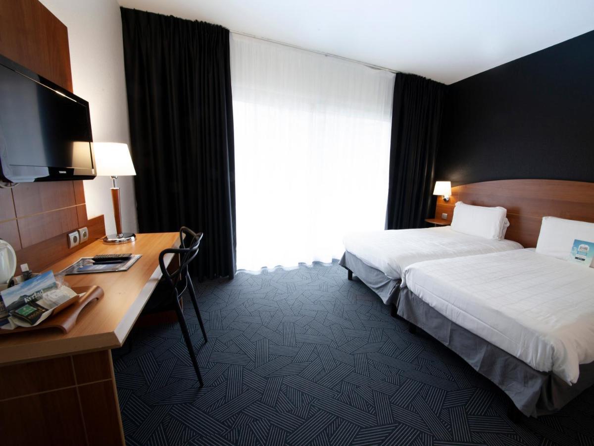 Kyriad Hotel Clermont Ferrand Centre Екстериор снимка
