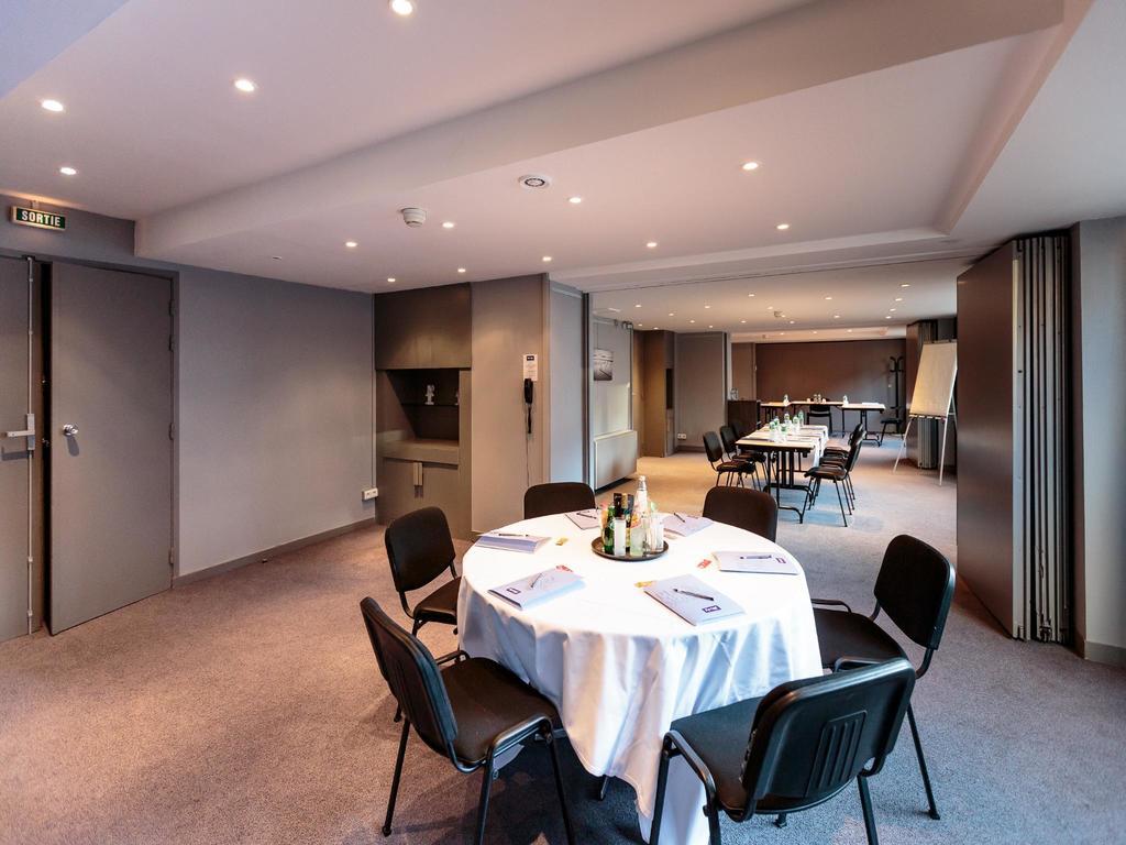 Kyriad Hotel Clermont Ferrand Centre Екстериор снимка