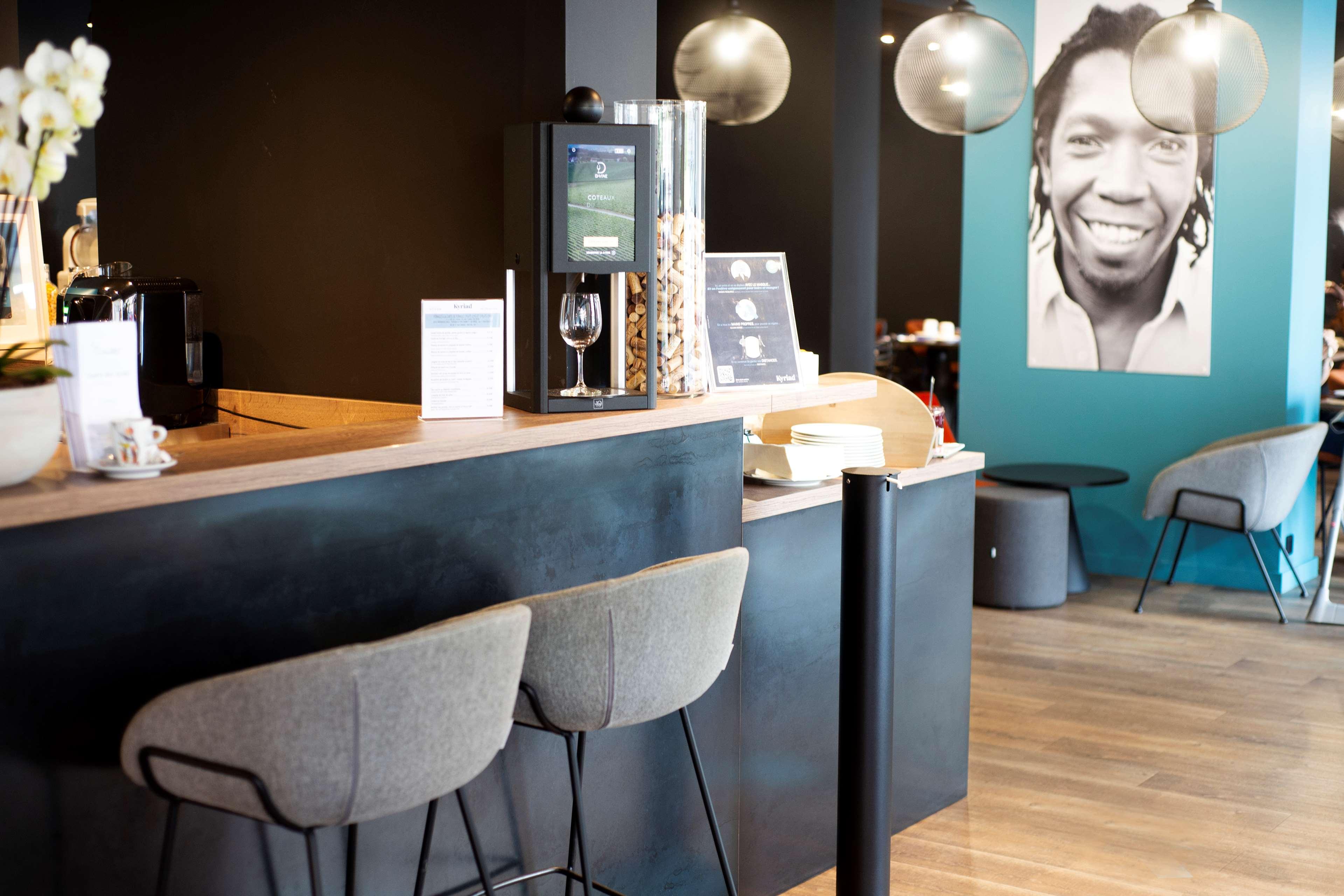 Kyriad Hotel Clermont Ferrand Centre Екстериор снимка